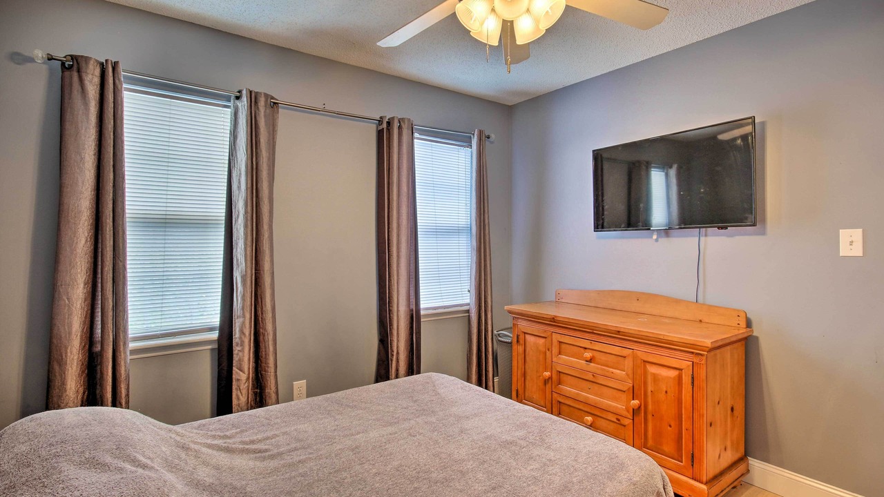 Photo of Bedroom in Grovetown