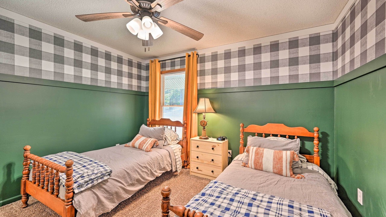 Photo of Bedroom in Anderson