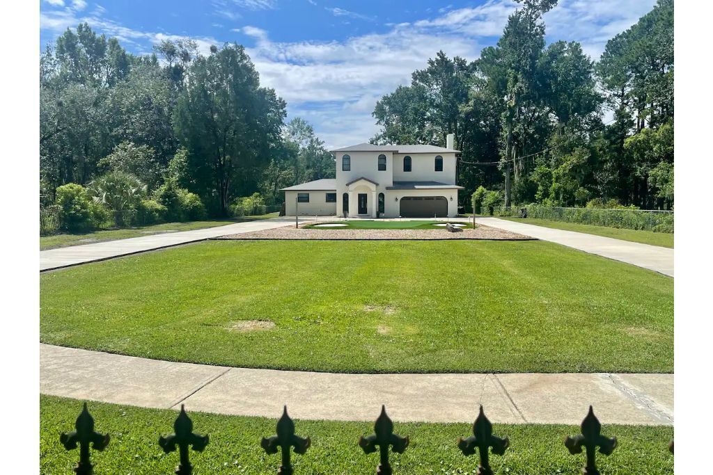 Photo of Outdoor in Northside