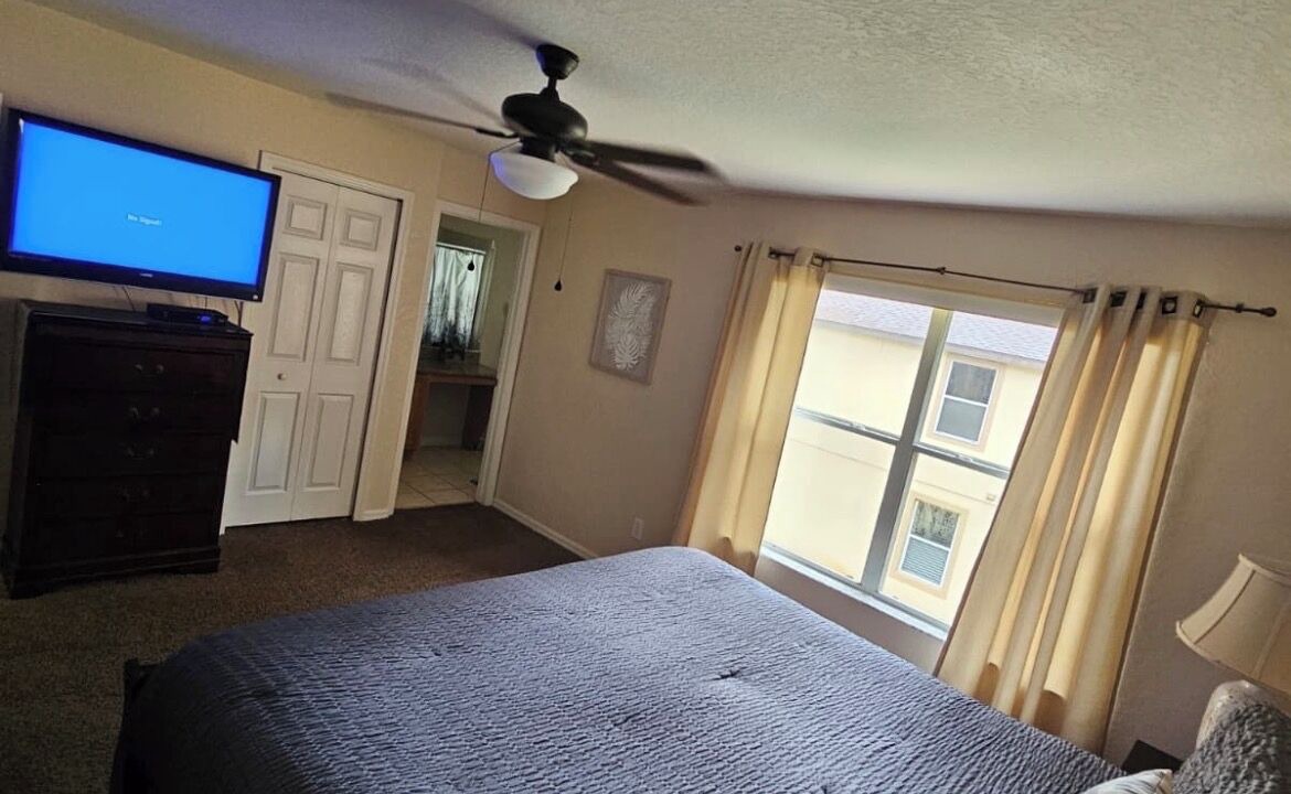 Photo of Bedroom in Regal Palms