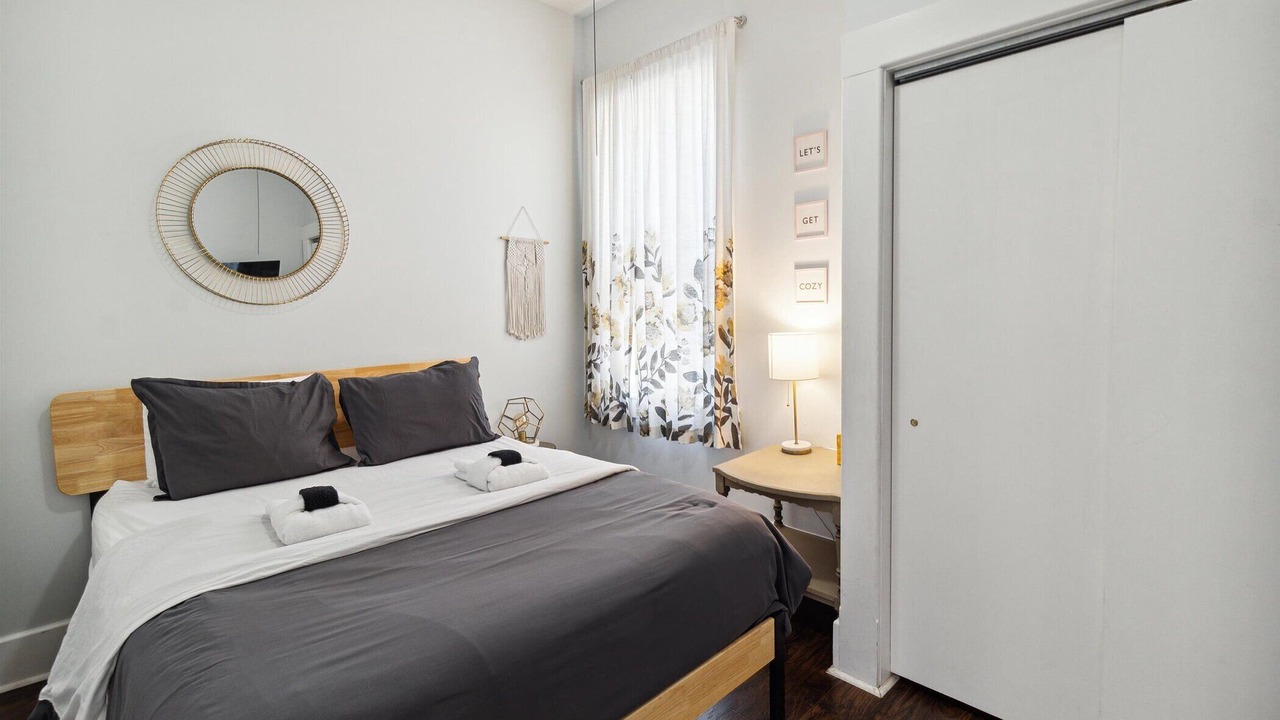 Photo of Bedroom in Cuyler - Brownsville