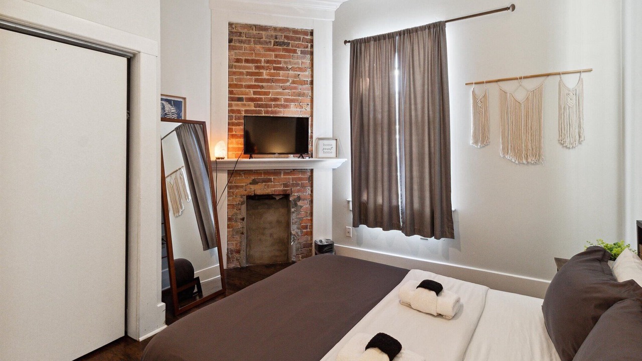Photo of Bedroom in Cuyler - Brownsville