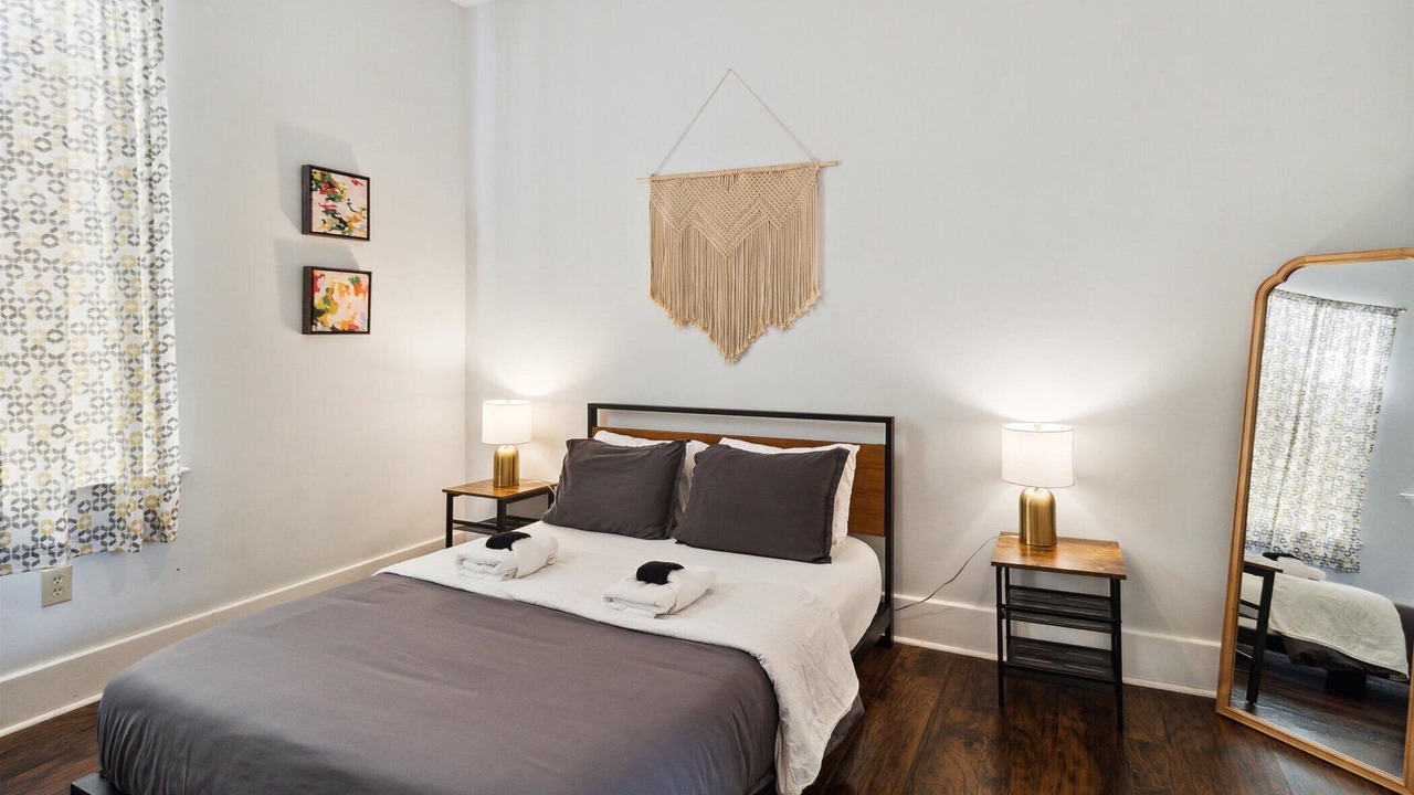 Photo of Bedroom in Cuyler - Brownsville