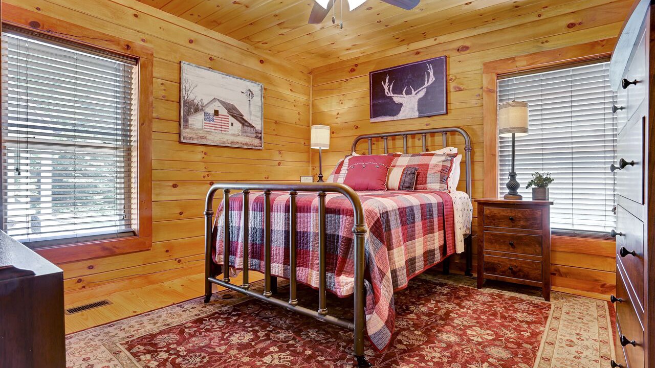 Photo of Bedroom in Salem