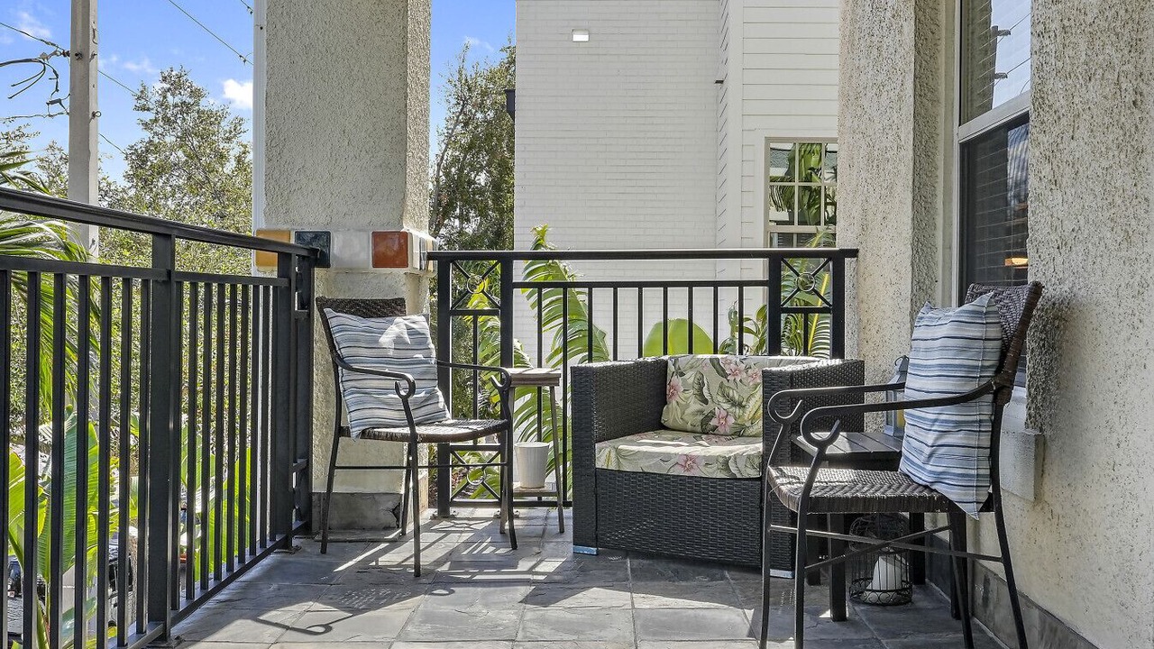 Photo of Patio Balcony in St. Petersburg