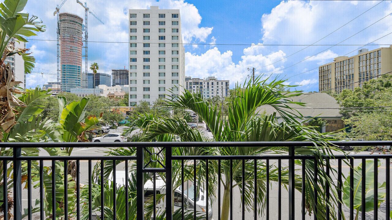 Photo of Patio Balcony in St. Petersburg