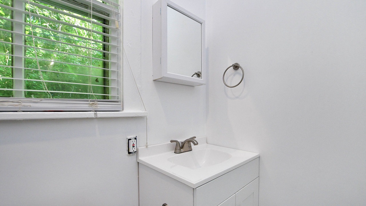 Photo of Bathroom in Drayton