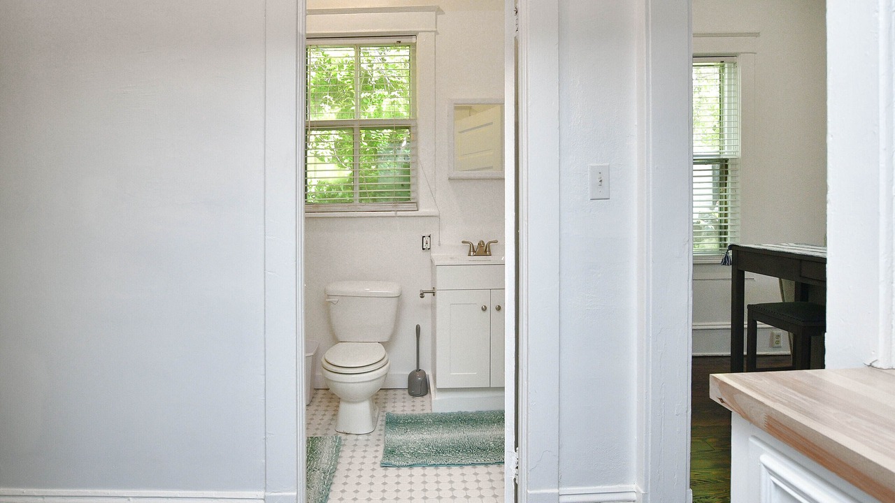 Photo of Bathroom in Drayton