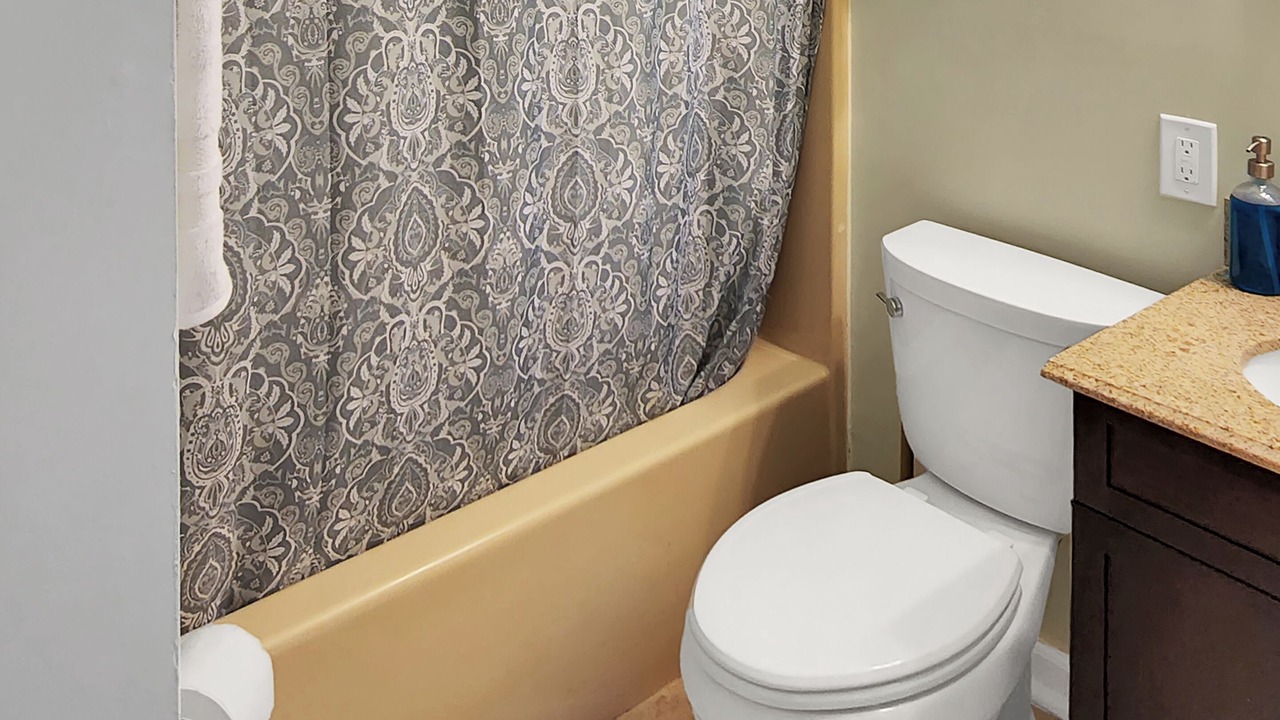 Photo of Bathroom in Seneca