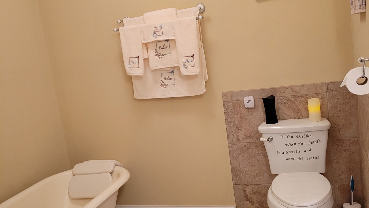 Photo of Bathroom in Gracewood