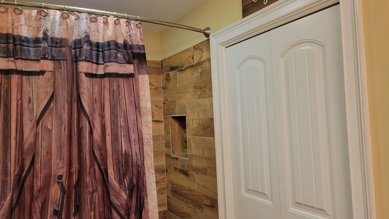 Photo of Bathroom in Gracewood