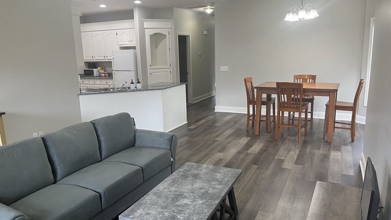 Photo of Livingroom in Sumter