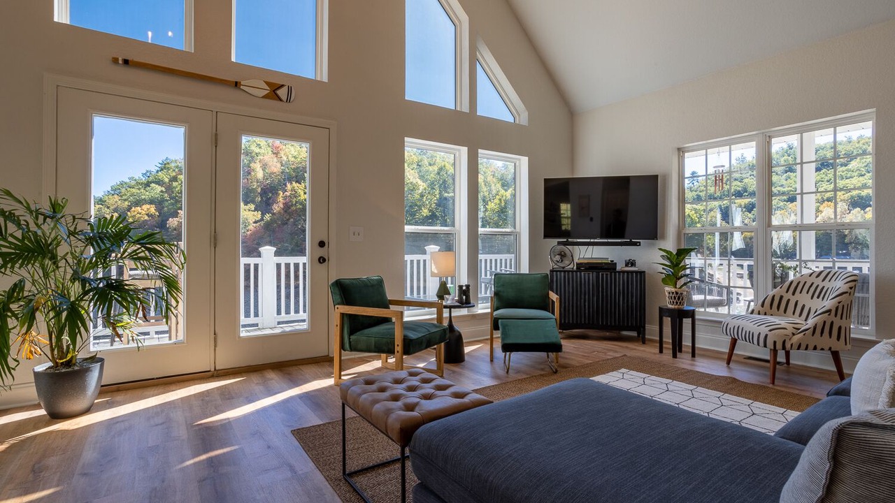Photo of Bedroom in Almond