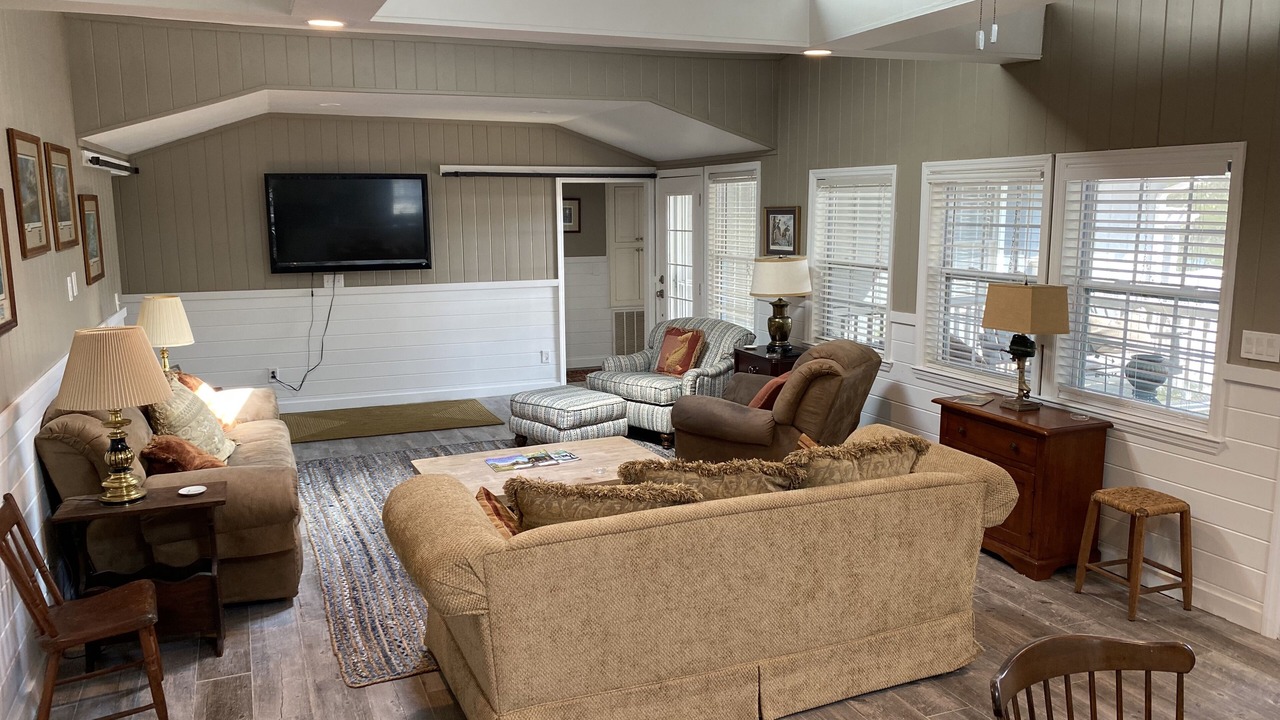 Photo of Livingroom in Rains