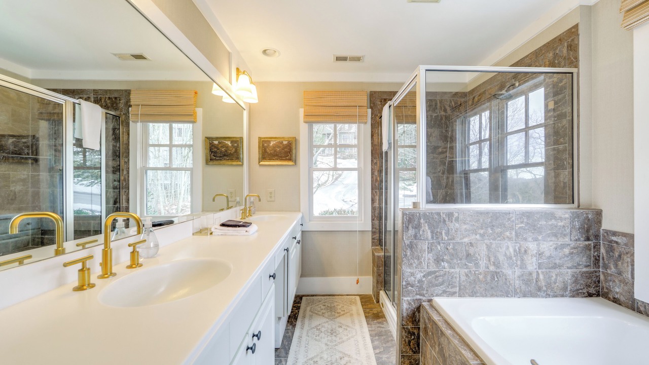 Photo of Bathroom in Cashiers