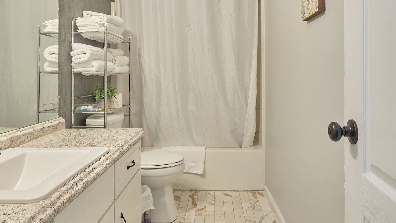 Photo of Bathroom in Hinesville