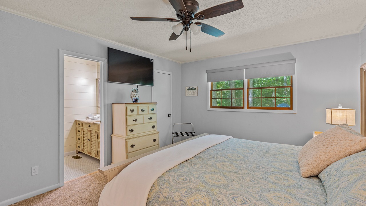 Photo of Bedroom in Highlands Hills