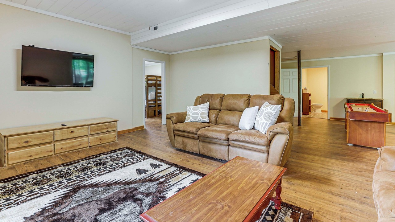 Photo of Livingroom in Fair Play