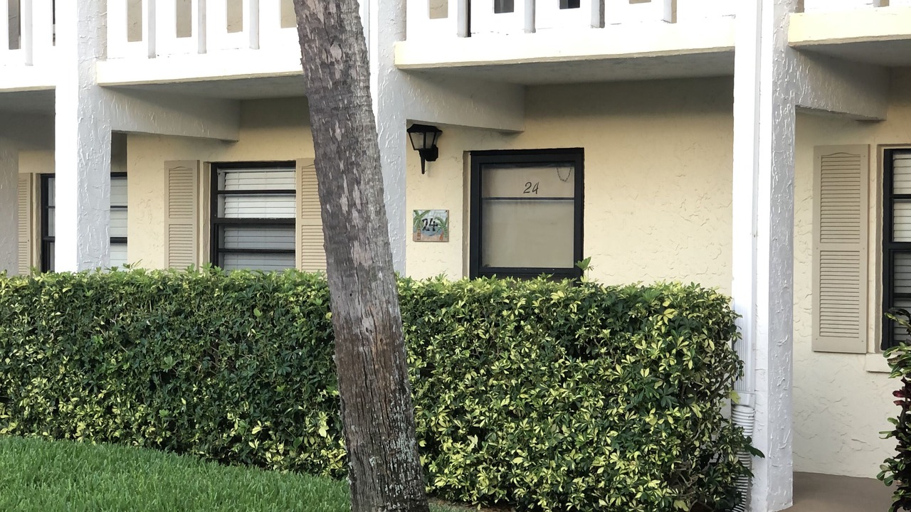 Photo of Outdoor in Indian River Shores