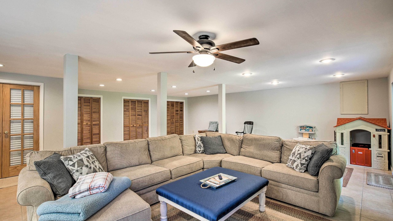 Photo of Livingroom in Clemson