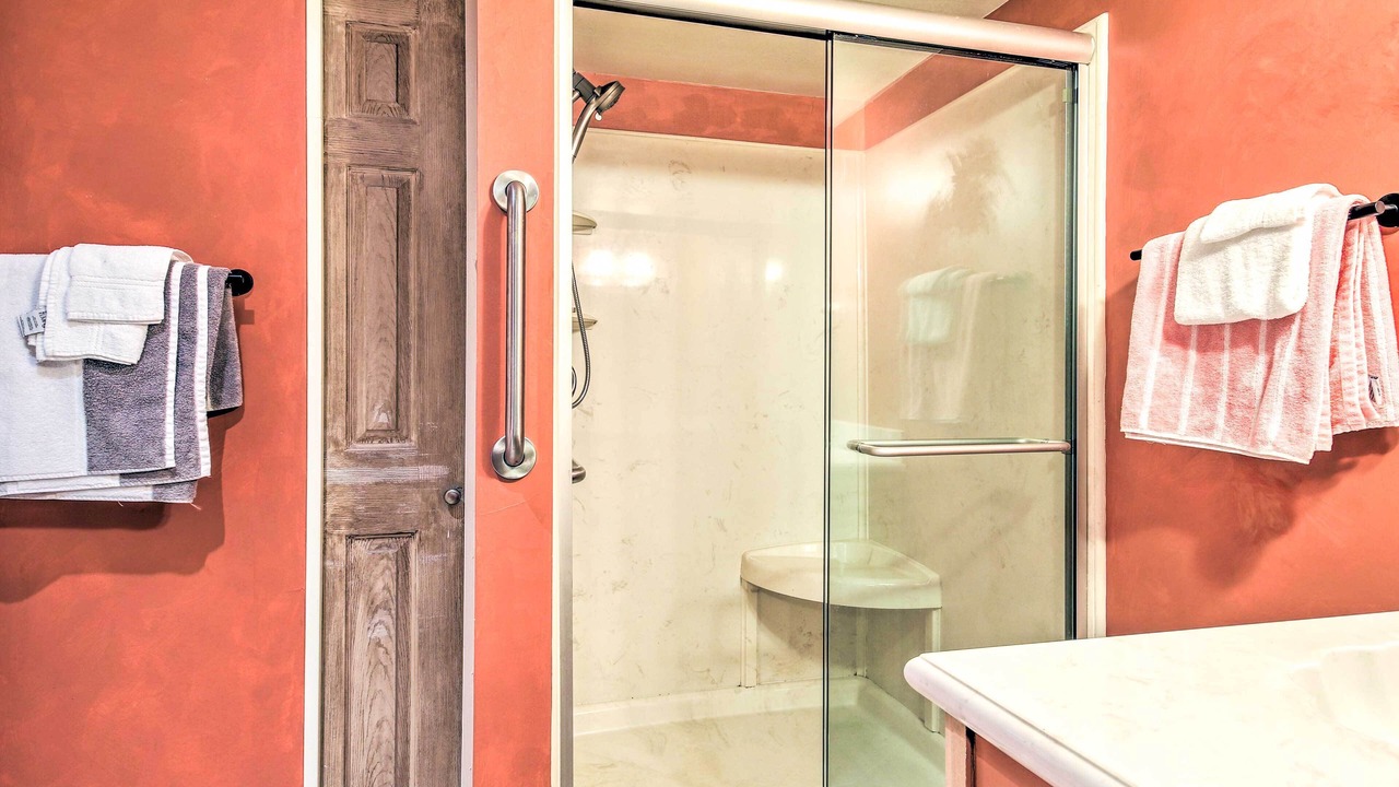 Photo of Bathroom in South Carolina Lakes & Blackwater Rivers