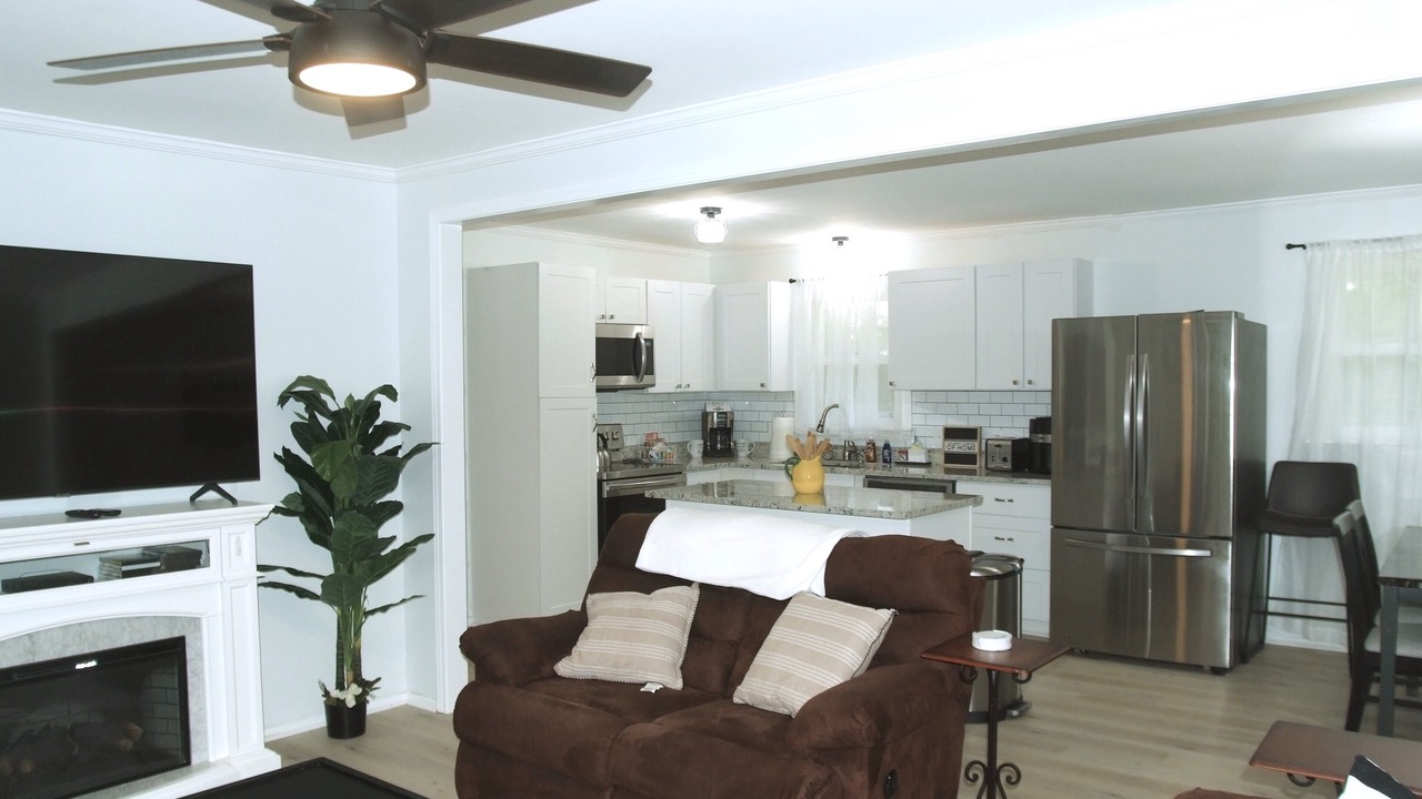 Photo of Livingroom in Anderson