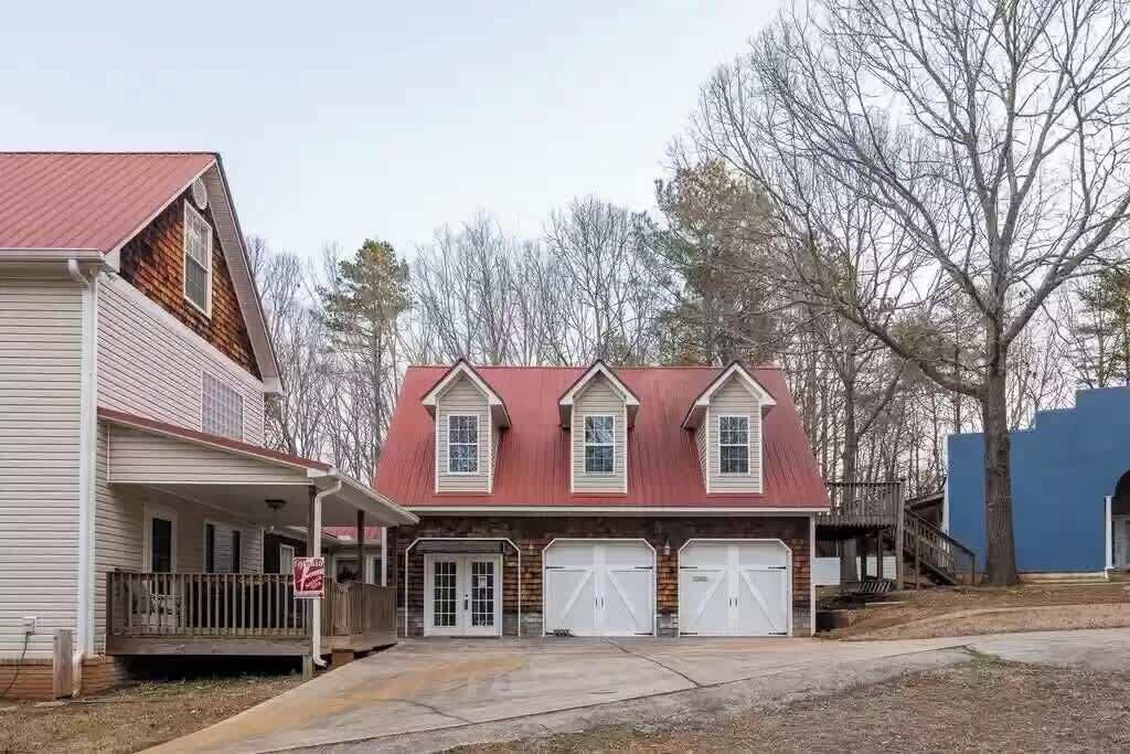 Photo of Outdoor in Gainesville