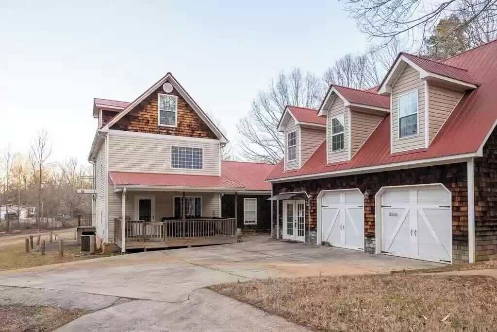 Photo of Outdoor in Gainesville