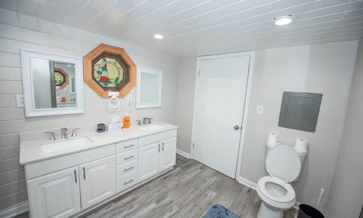 Photo of Bathroom in Gainesville