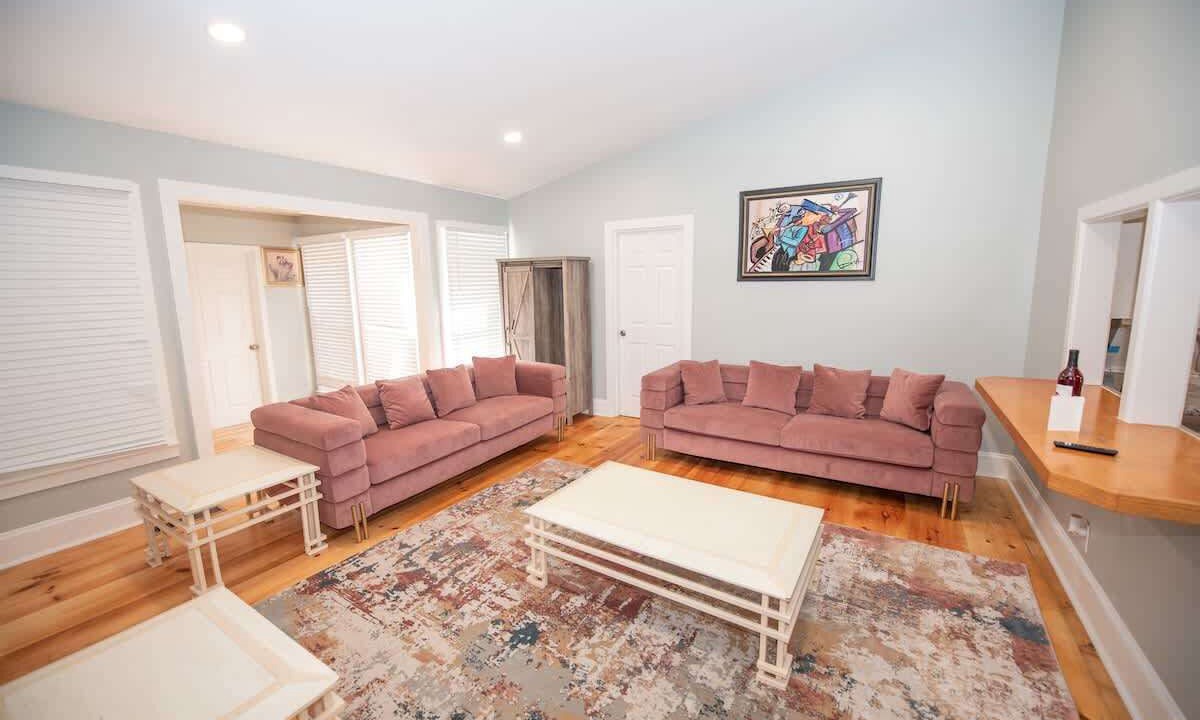 Photo of Livingroom in Gainesville