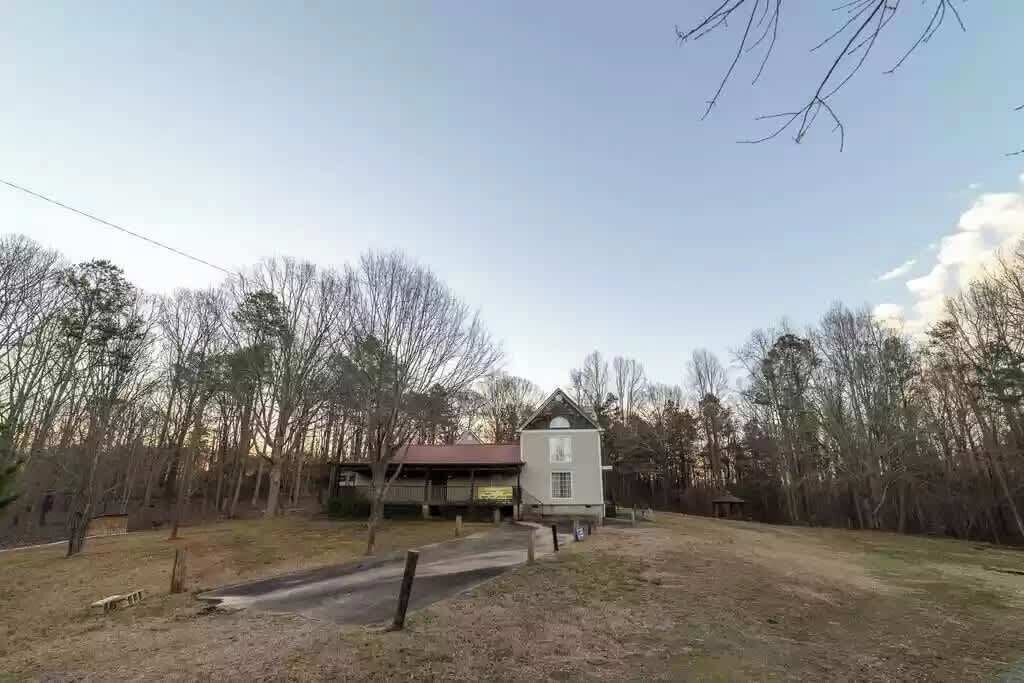 Photo of Outdoor in Gainesville