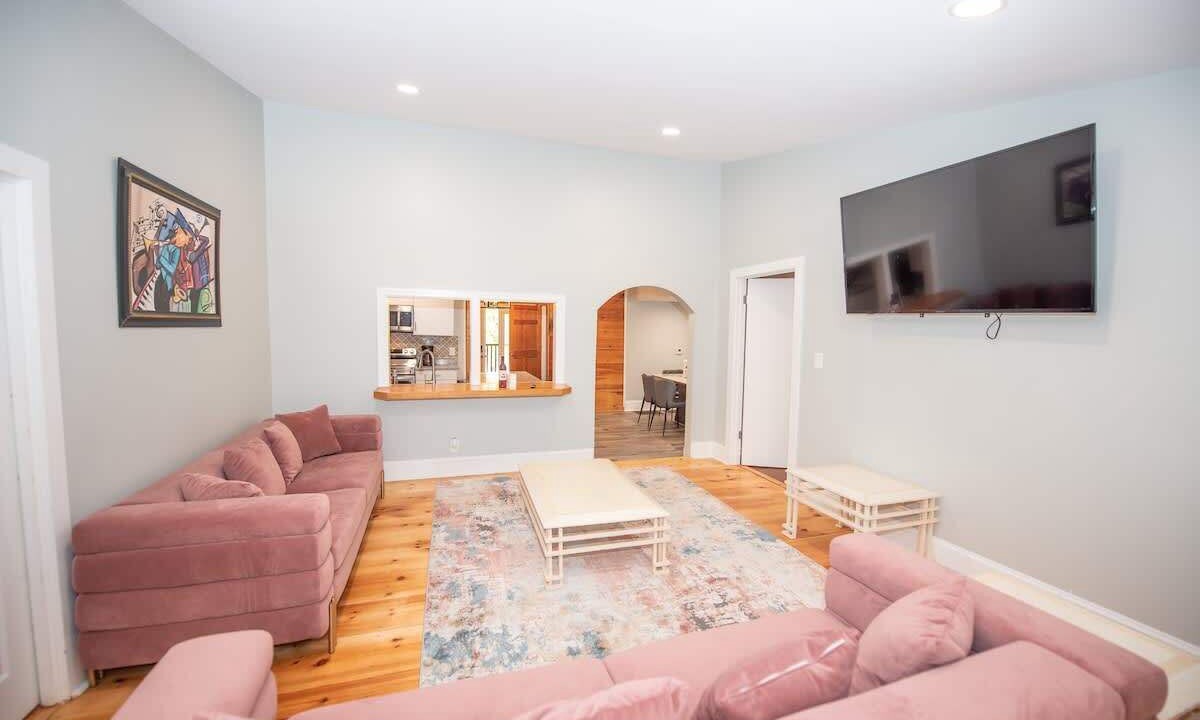 Photo of Livingroom in Gainesville