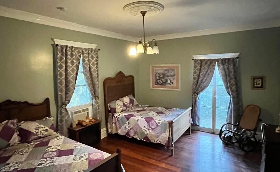 Photo of Bedroom in Allenhurst