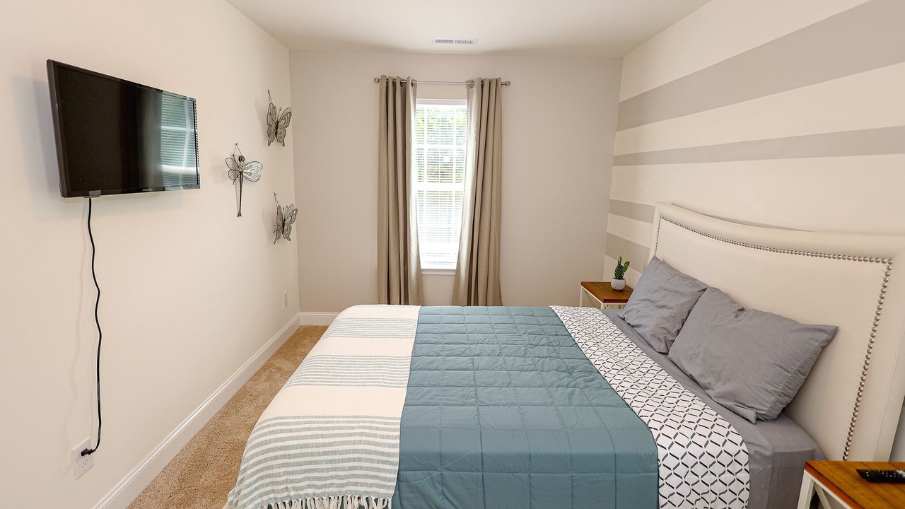 Photo of Bedroom in Southeast Raleigh