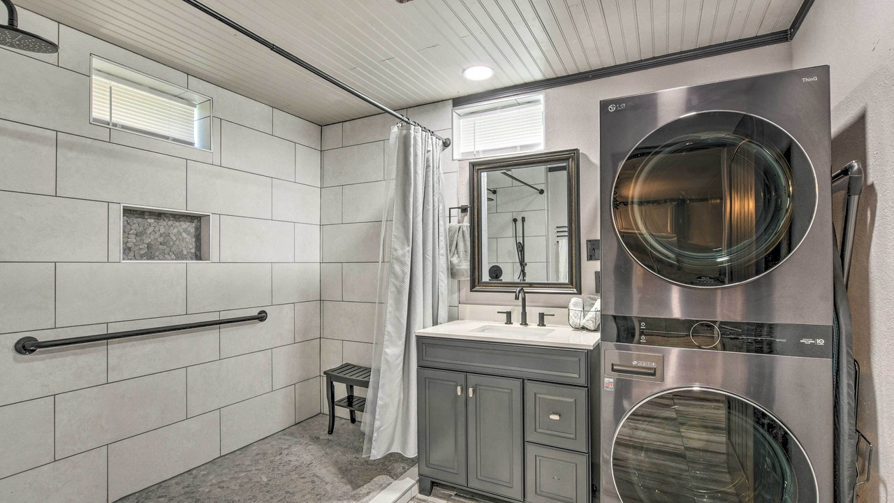 Photo of Bathroom in Central