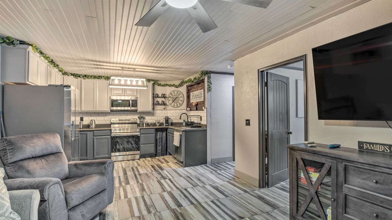 Photo of Kitchen in Central