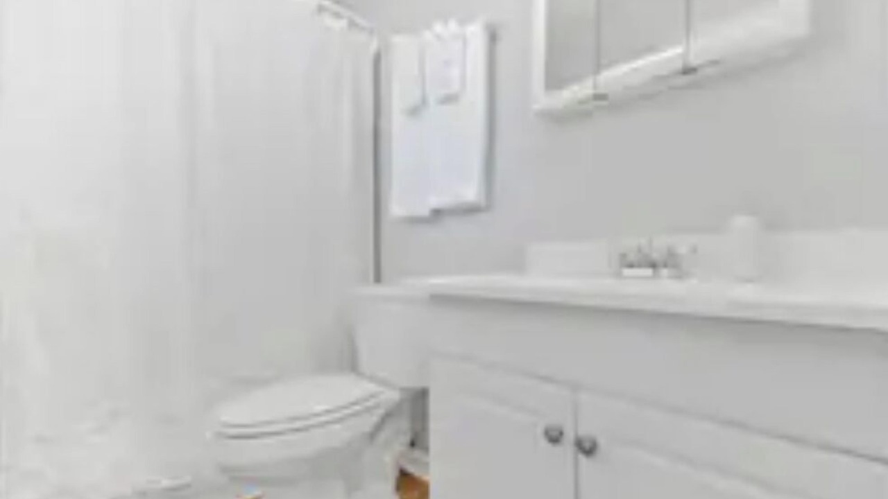 Photo of Bathroom in Hinesville