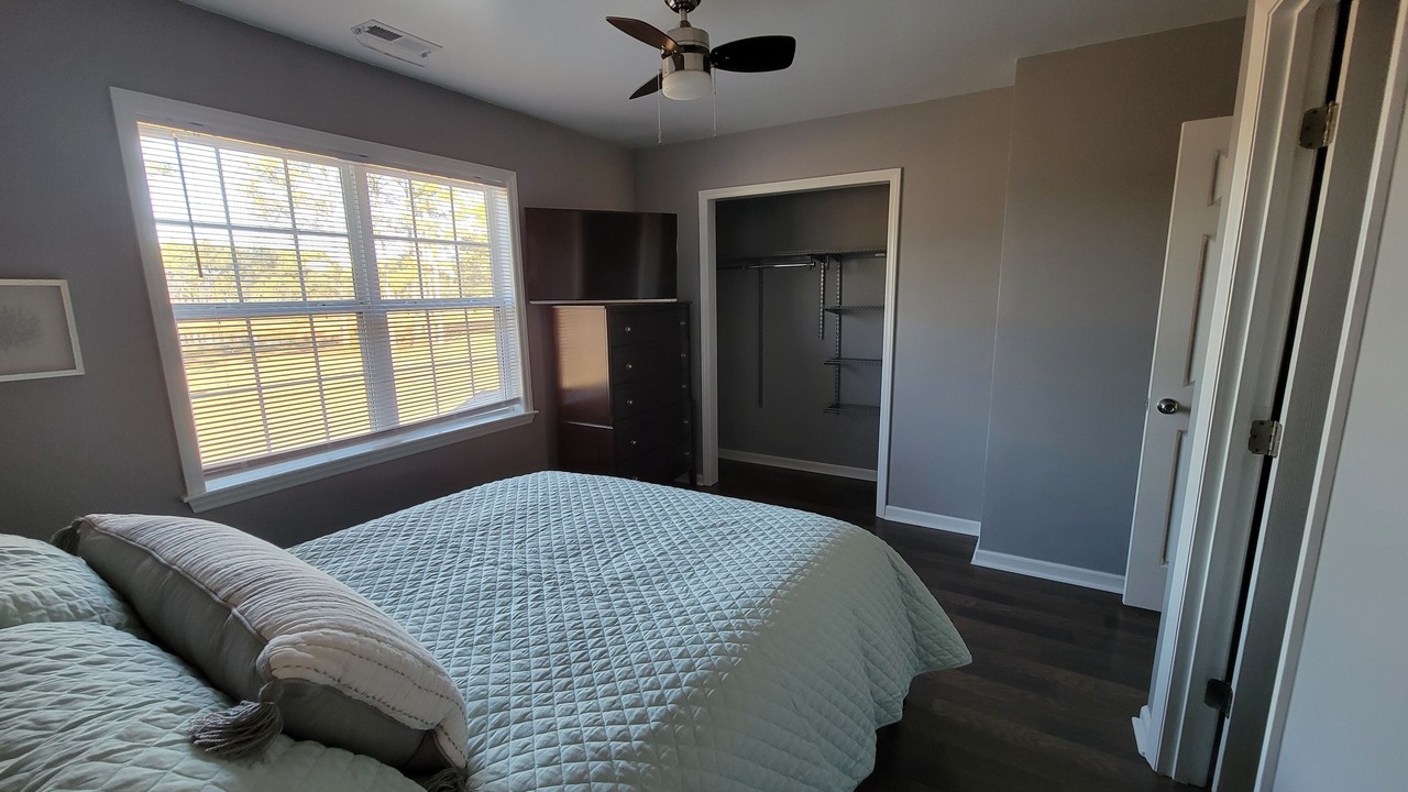 Photo of Bedroom in Peletier