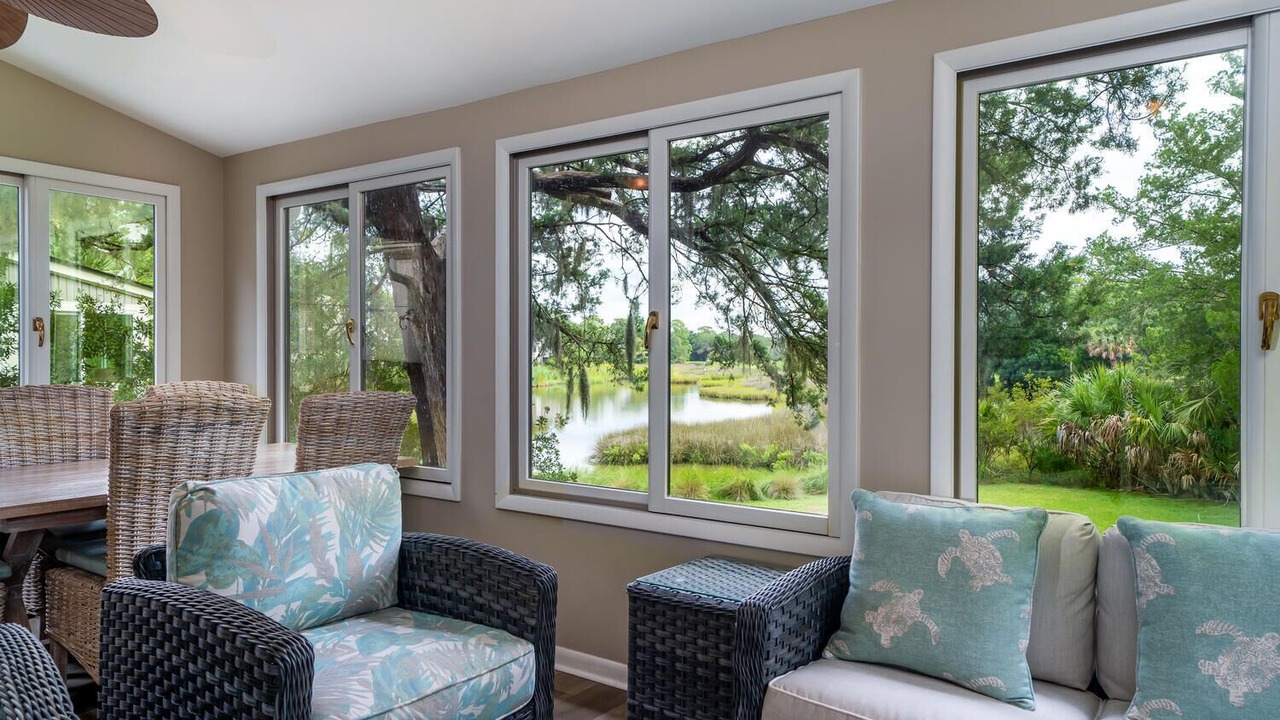 Photo of Livingroom in Tarpon Pond