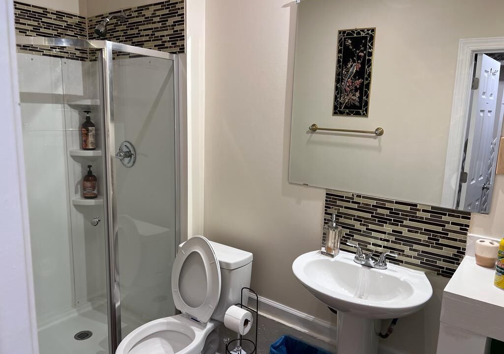 Photo of Bathroom in Elgin
