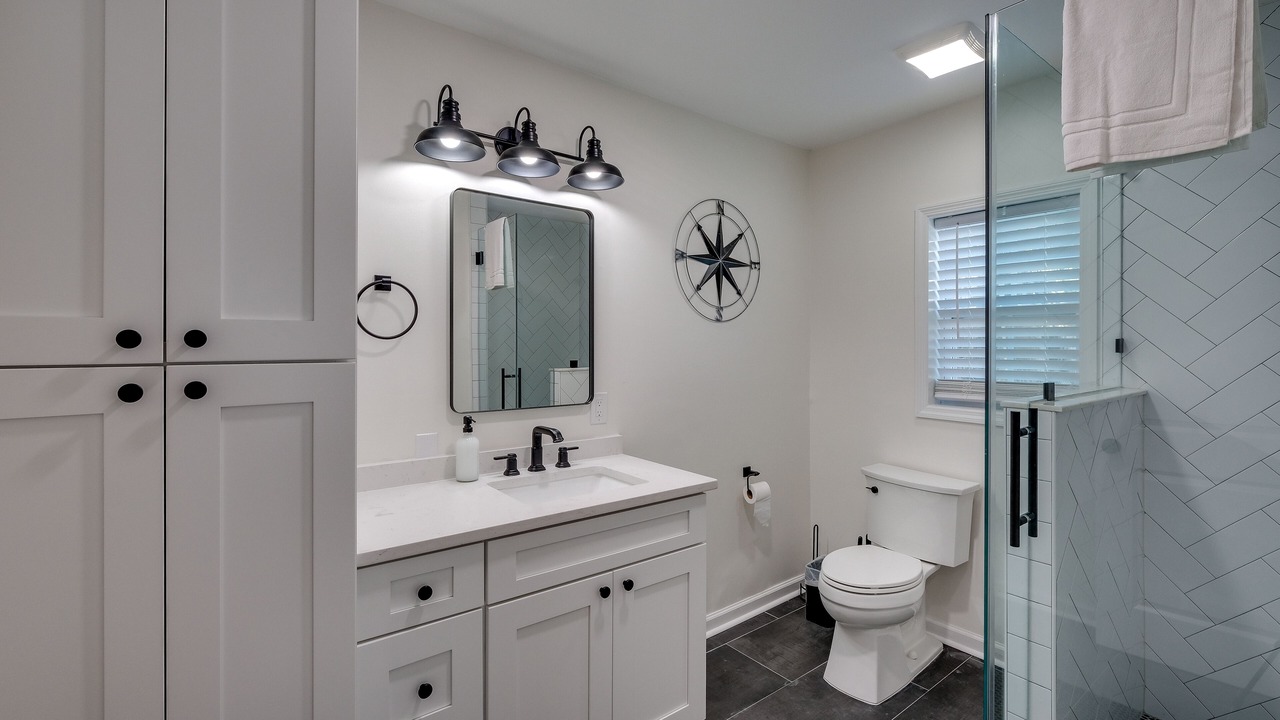 Photo of Bathroom in Tybee Island
