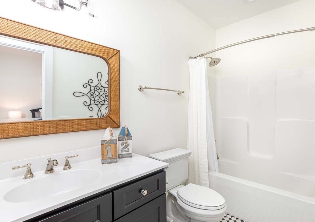 Photo of Bathroom in Tybee Island