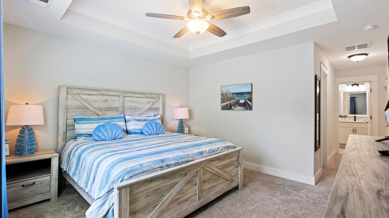 Photo of Bedroom in Spanish Wells