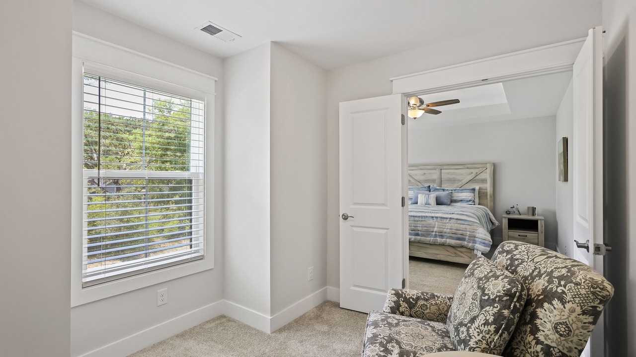 Photo of Bedroom in Spanish Wells