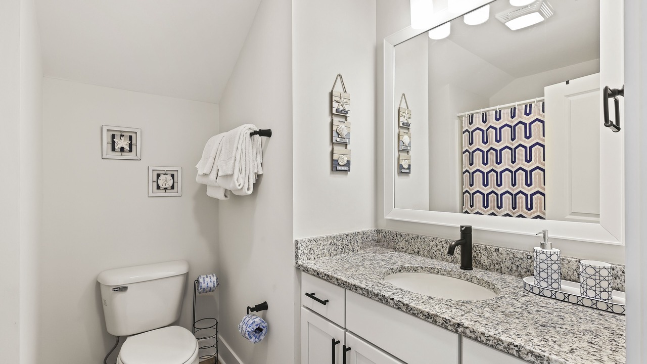 Photo of Bathroom in Spanish Wells