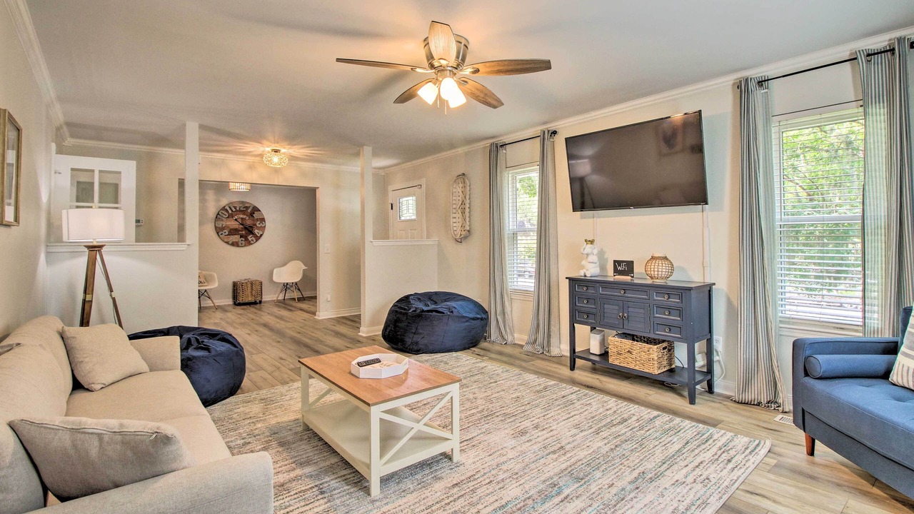 Photo of Livingroom in Savannah