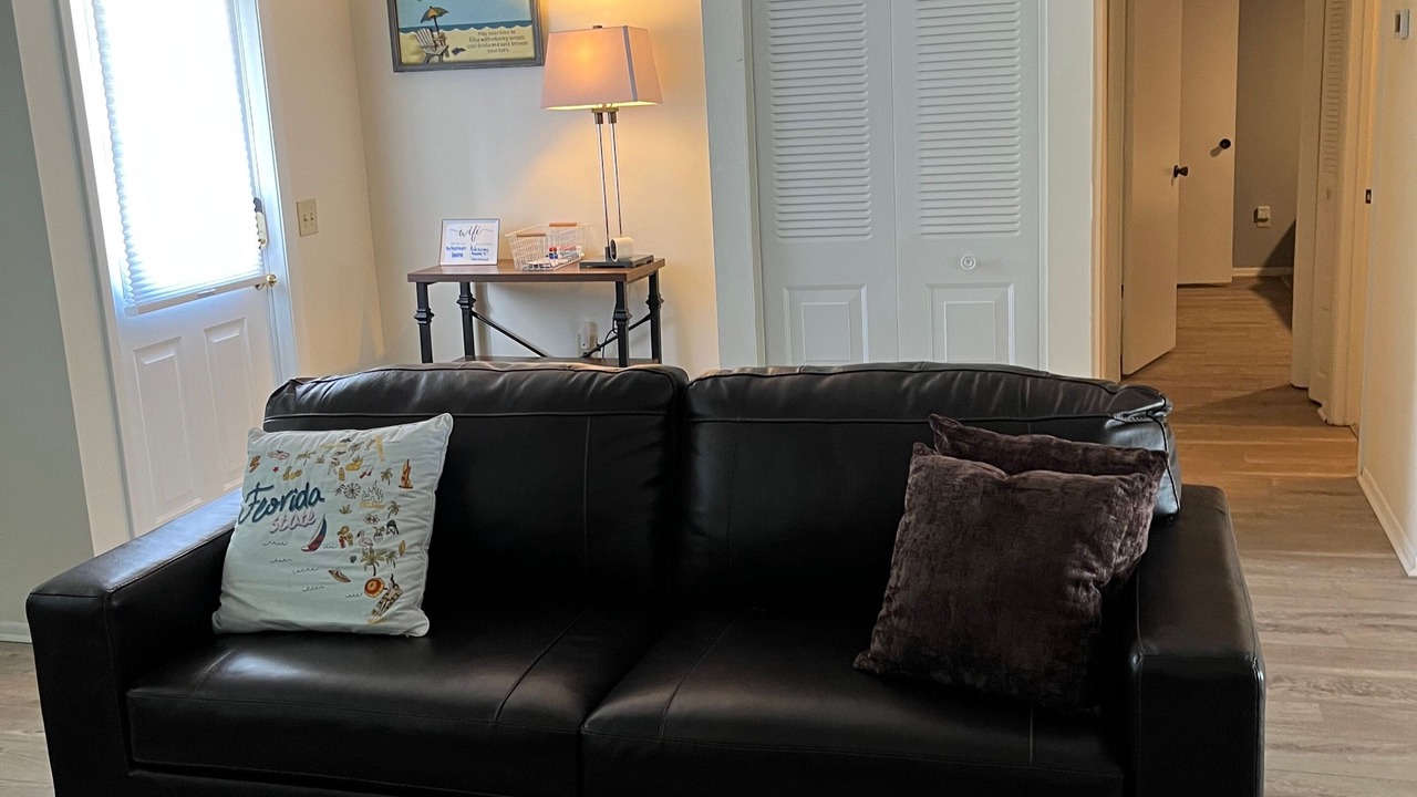Photo of Livingroom in Sebastian Highlands