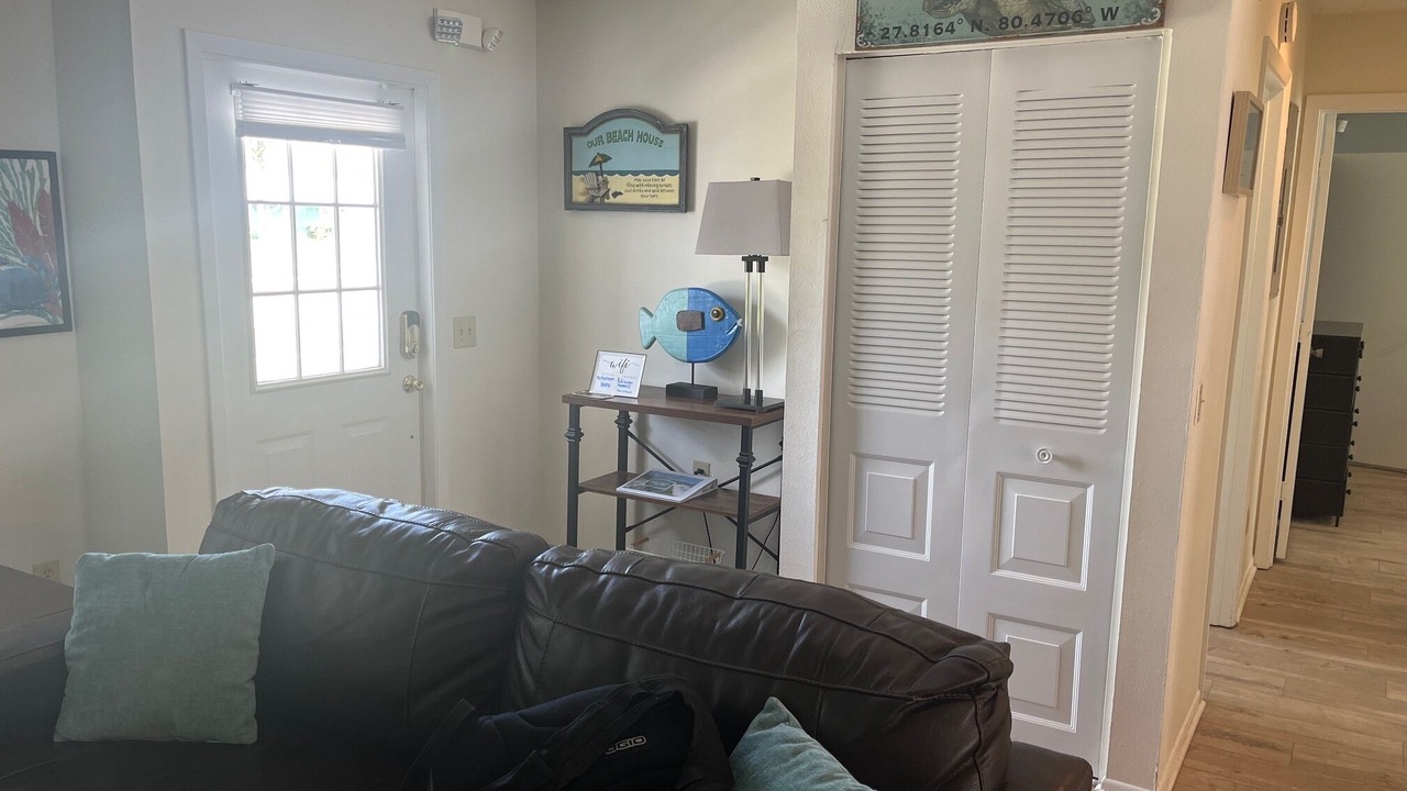 Photo of Livingroom in Sebastian Highlands