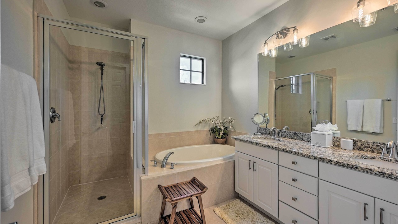 Photo of Bathroom in Ole