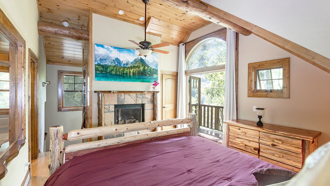 Photo of Patio Balcony in Cullowhee